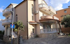 Apartmani Delac